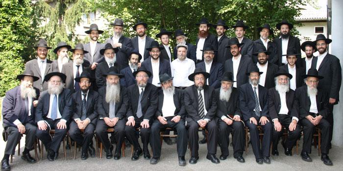 Kollel 700